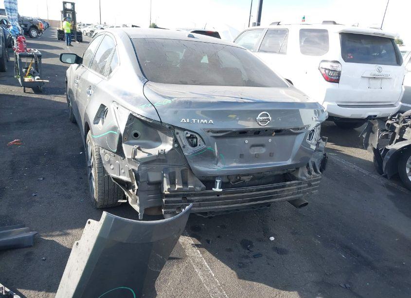 Photo 6 of 2017 Nissan Altima 2.5 SV (VIN 1N4AL3AP3HC177795)