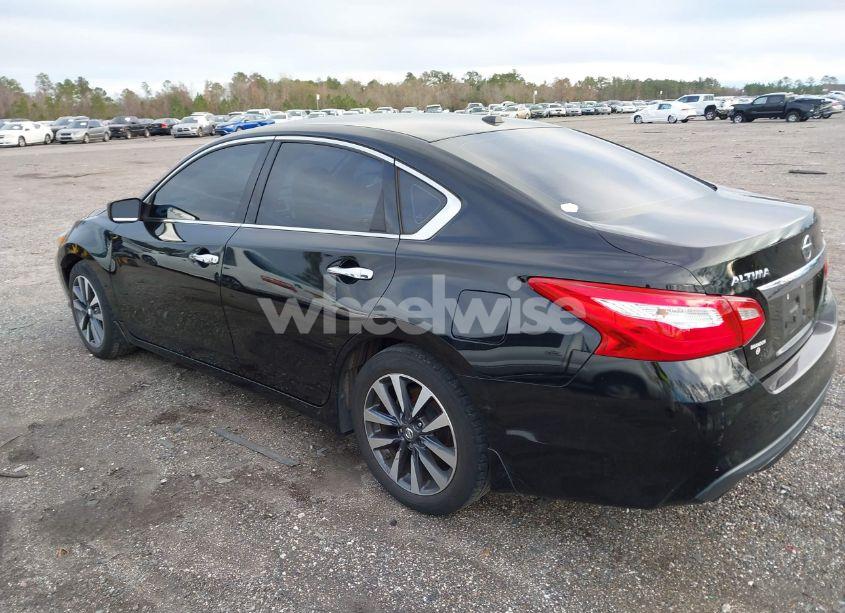 Photo 3 of 2017 Nissan Altima 2.5 SV (VIN 1N4AL3AP3HC185184)
