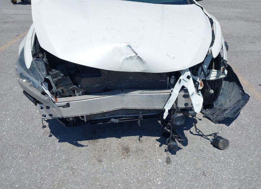 Photo 18 of 2017 Nissan Altima 2.5 SL (VIN 1N4AL3AP3HC195200)