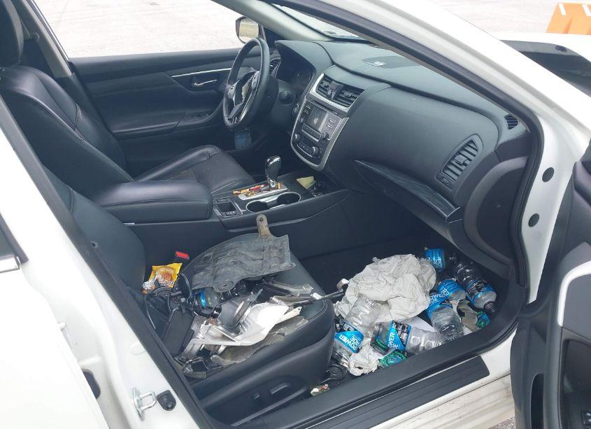 Photo 5 of 2017 Nissan Altima 2.5 SL (VIN 1N4AL3AP3HC195200)