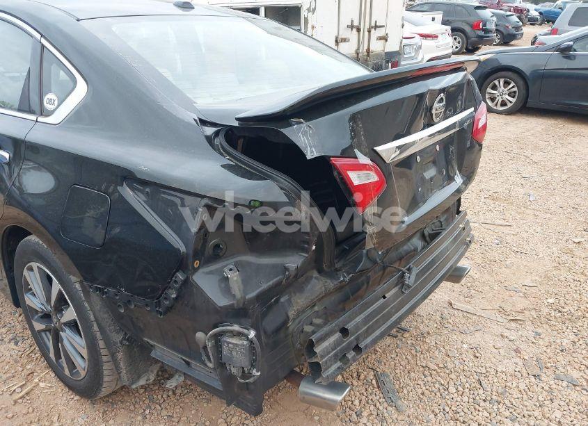 Photo 17 of 2017 Nissan Altima 2.5 SL (VIN 1N4AL3AP3HC196363)