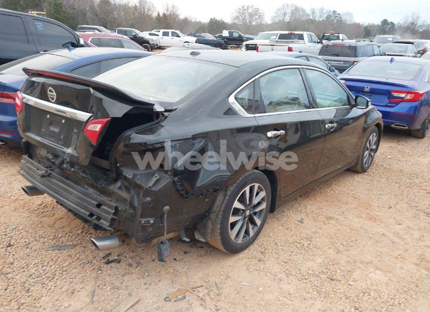 Photo 4 of 2017 Nissan Altima 2.5 SL (VIN 1N4AL3AP3HC196363)