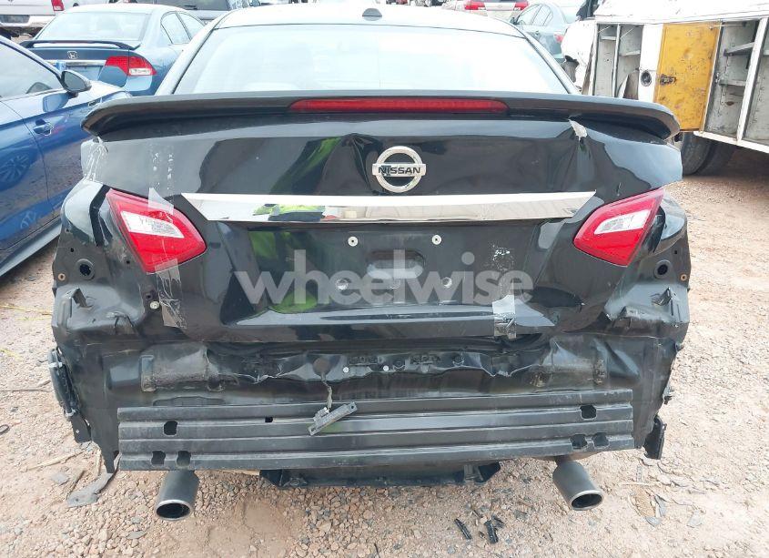 Photo 6 of 2017 Nissan Altima 2.5 SL (VIN 1N4AL3AP3HC196363)