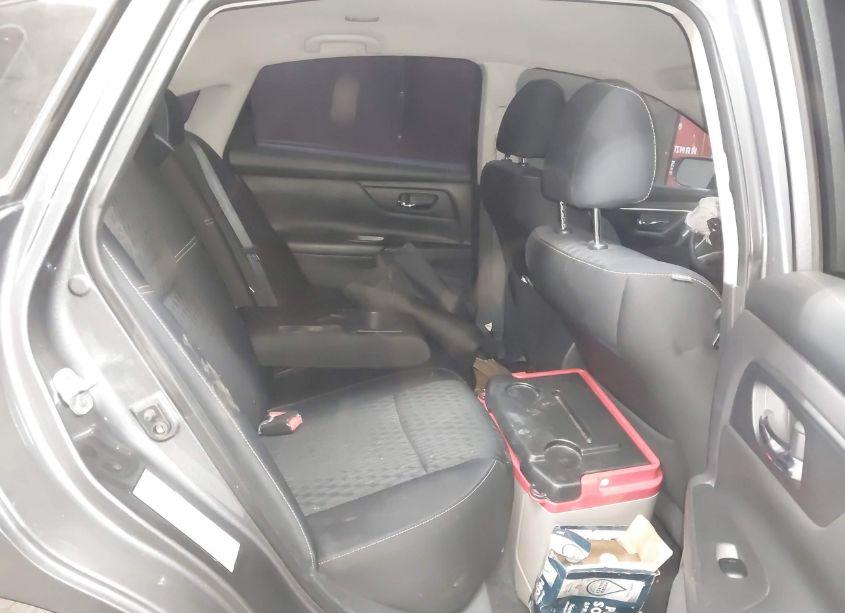 Photo 8 of 2017 Nissan Altima 2.5 S (VIN 1N4AL3AP3HC198789)