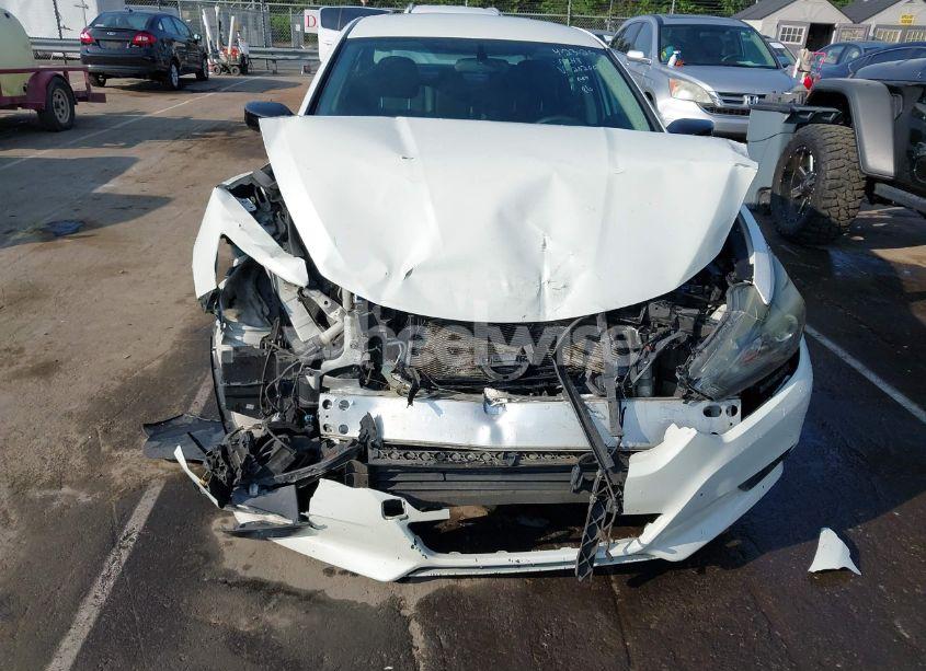 Photo 6 of 2017 Nissan Altima 2.5 SR (VIN 1N4AL3AP3HC202002)