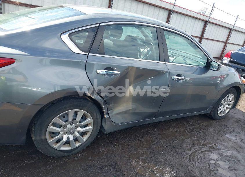 Photo 13 of 2017 Nissan Altima 2.5 S (VIN 1N4AL3AP3HC207720)