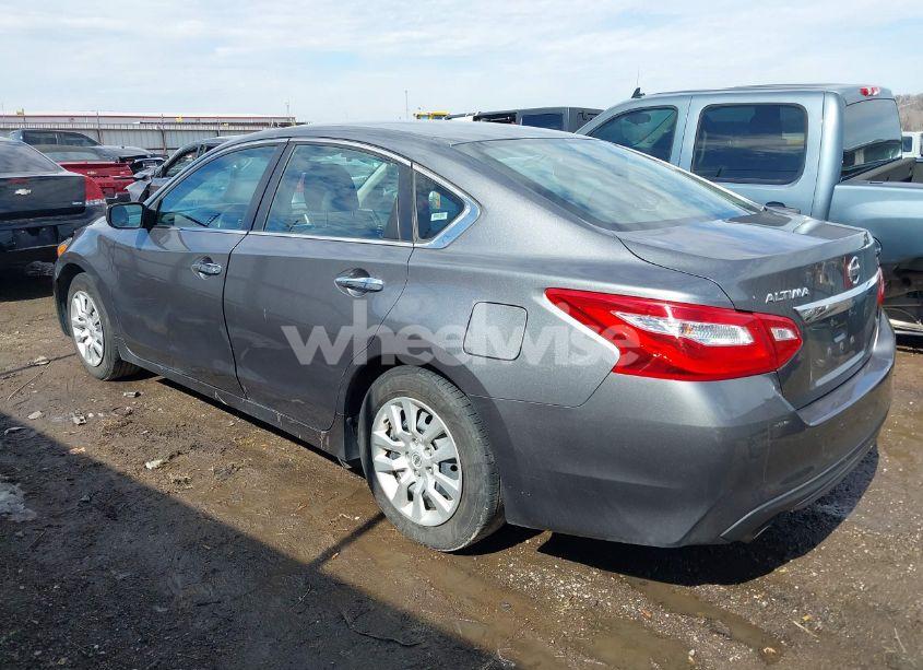 Photo 3 of 2017 Nissan Altima 2.5 S (VIN 1N4AL3AP3HC207720)