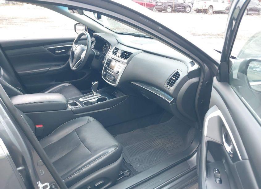 Photo 5 of 2017 Nissan Altima 2.5 SL (VIN 1N4AL3AP3HC229202)