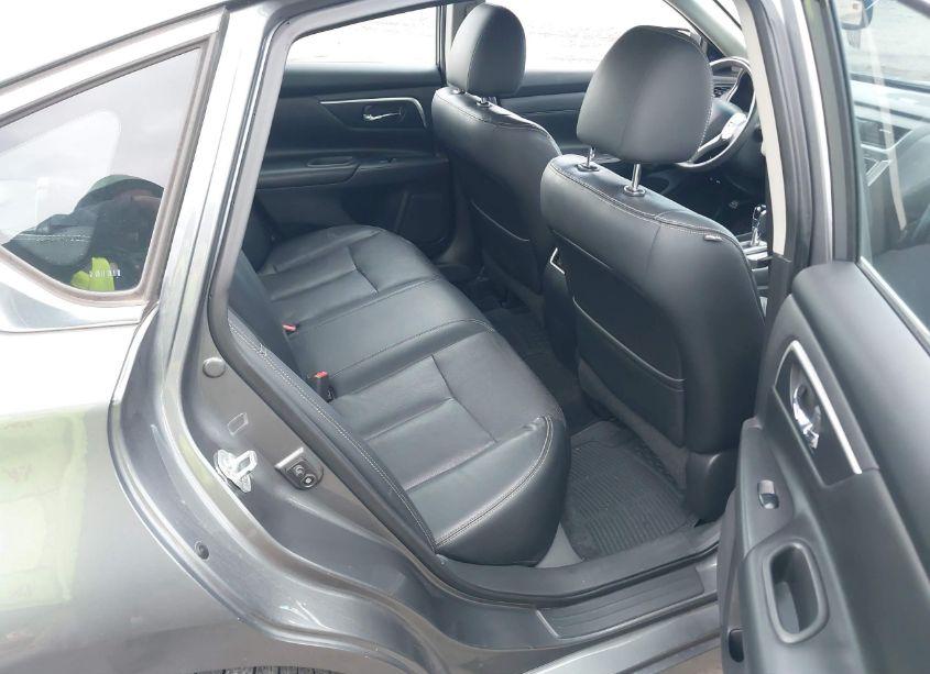 Photo 8 of 2017 Nissan Altima 2.5 SL (VIN 1N4AL3AP3HC229202)