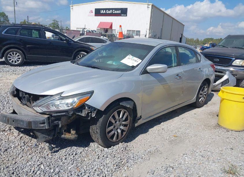 Photo 2 of 2017 Nissan Altima 2.5 S (VIN 1N4AL3AP3HC229457)