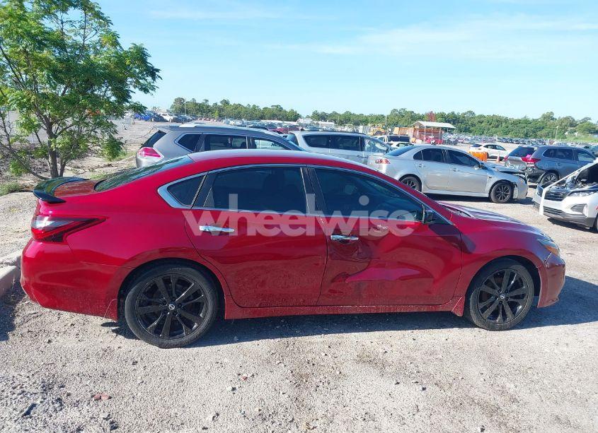 Photo 13 of 2017 Nissan Altima 2.5 SR (VIN 1N4AL3AP3HC233329)