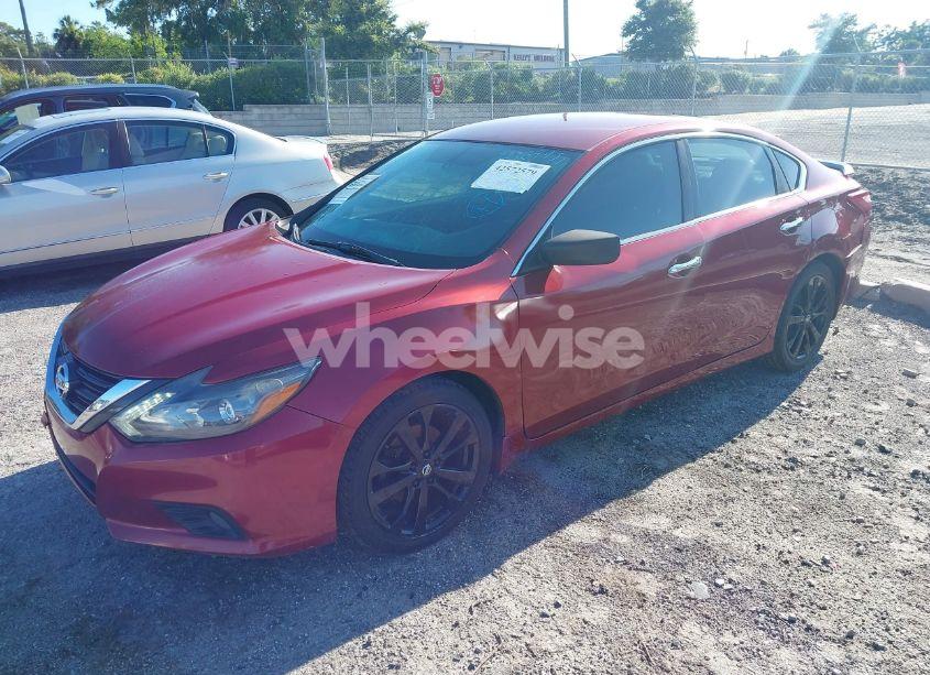 Photo 2 of 2017 Nissan Altima 2.5 SR (VIN 1N4AL3AP3HC233329)