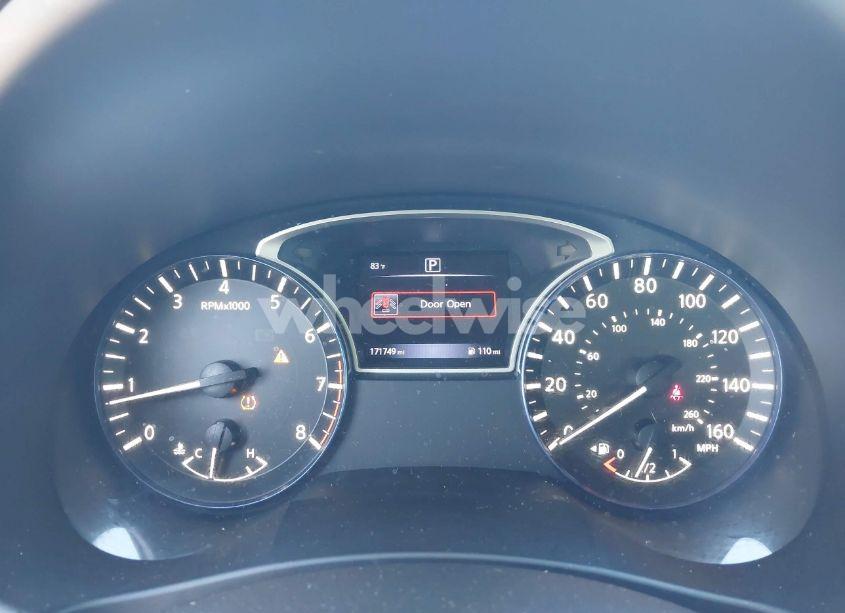 Photo 7 of 2017 Nissan Altima 2.5 SR (VIN 1N4AL3AP3HC233329)