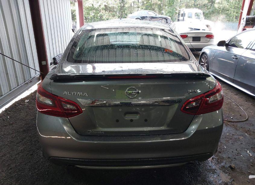 Photo 16 of 2017 Nissan Altima 2.5 SR (VIN 1N4AL3AP3HC236926)