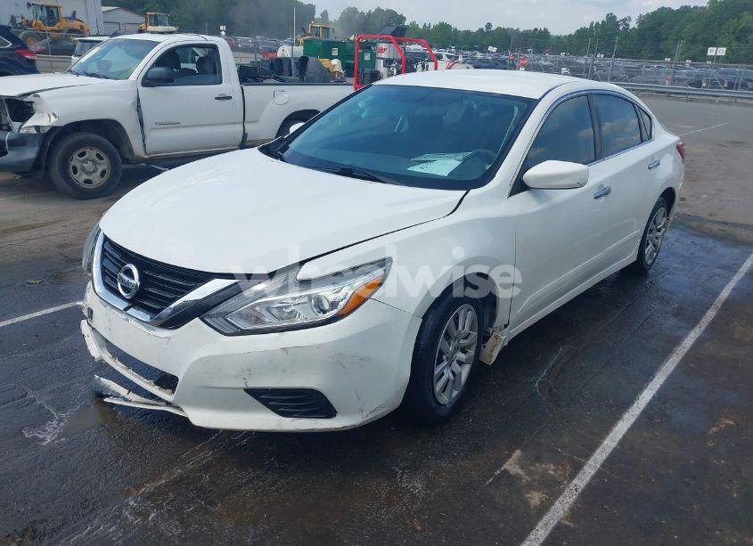 Photo 2 of 2017 Nissan Altima 2.5 S (VIN 1N4AL3AP3HC237252)