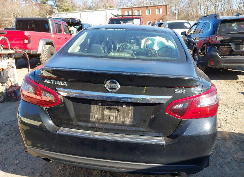 Photo 16 of 2017 Nissan Altima 2.5 SR (VIN 1N4AL3AP3HC256805)