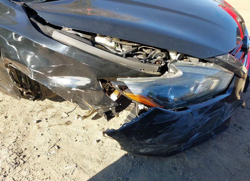 Photo 6 of 2017 Nissan Altima 2.5 SR (VIN 1N4AL3AP3HC256805)