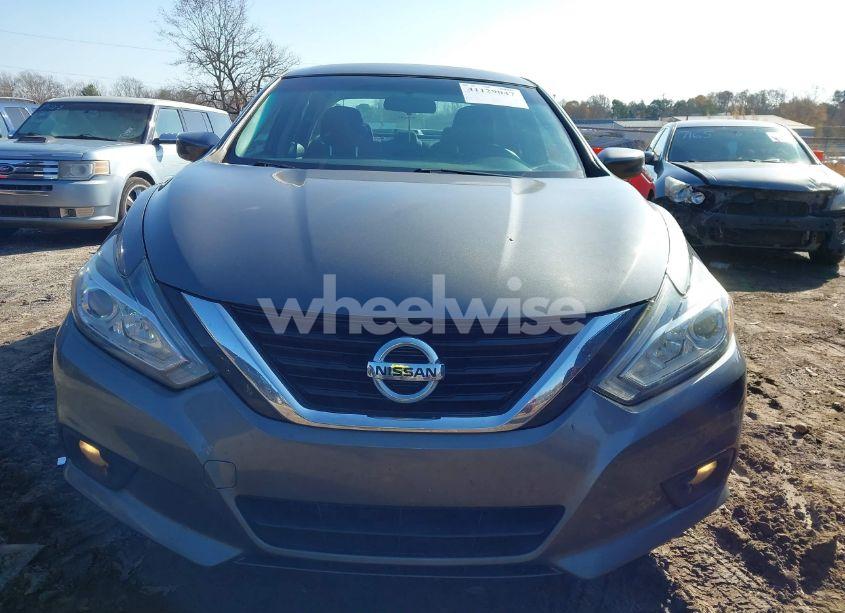 Photo 13 of 2017 Nissan Altima 2.5 SV (VIN 1N4AL3AP3HC256920)