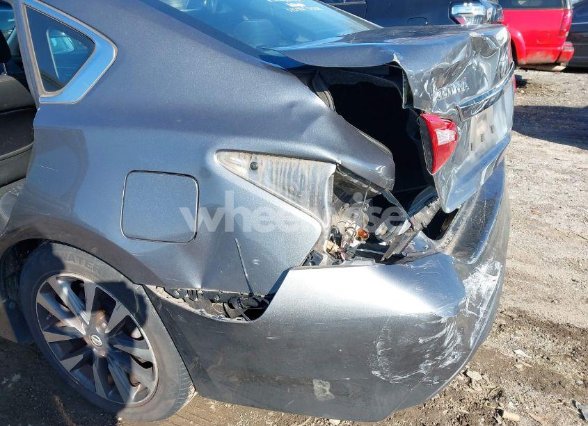 Photo 6 of 2017 Nissan Altima 2.5 SV (VIN 1N4AL3AP3HC256920)