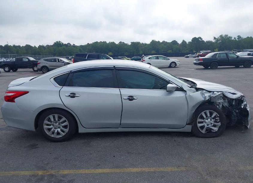 Photo 13 of 2017 Nissan Altima 2.5 S (VIN 1N4AL3AP3HC257355)