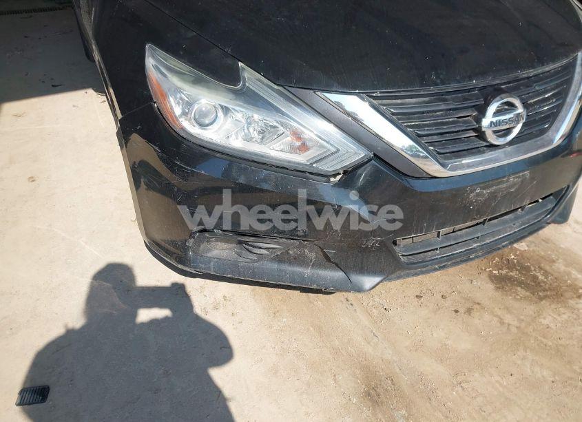 Photo 6 of 2017 Nissan Altima 2.5 SV (VIN 1N4AL3AP3HC283714)