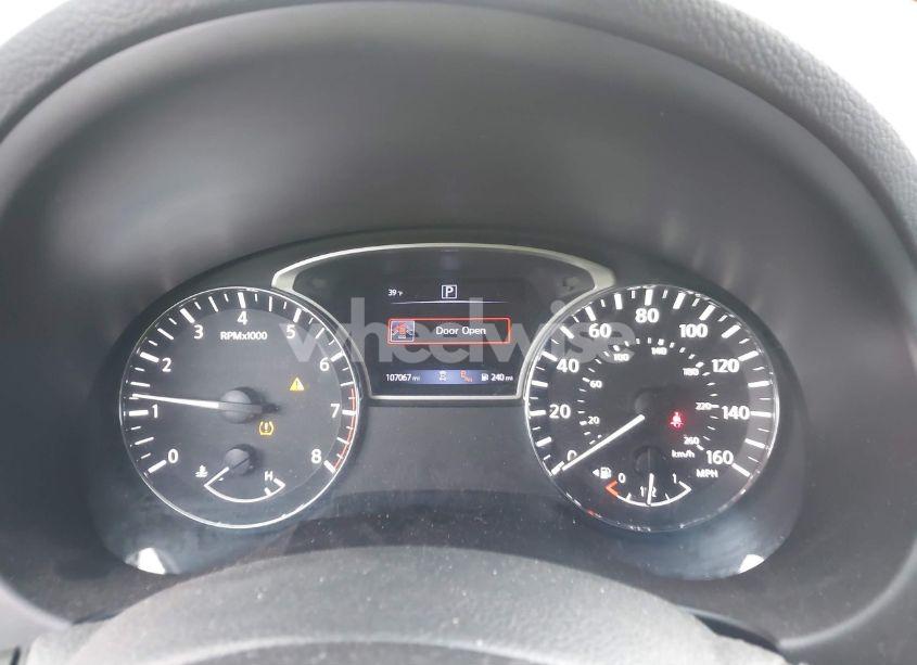 Photo 7 of 2017 Nissan Altima 2.5 SV (VIN 1N4AL3AP3HC285995)