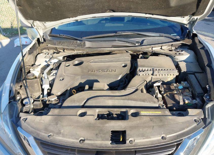 Photo 10 of 2017 Nissan Altima 2.5 SV (VIN 1N4AL3AP3HC291909)