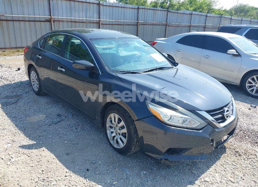 2017 Nissan Altima 2.5 S (VIN 1N4AL3AP3HC472962) main photo