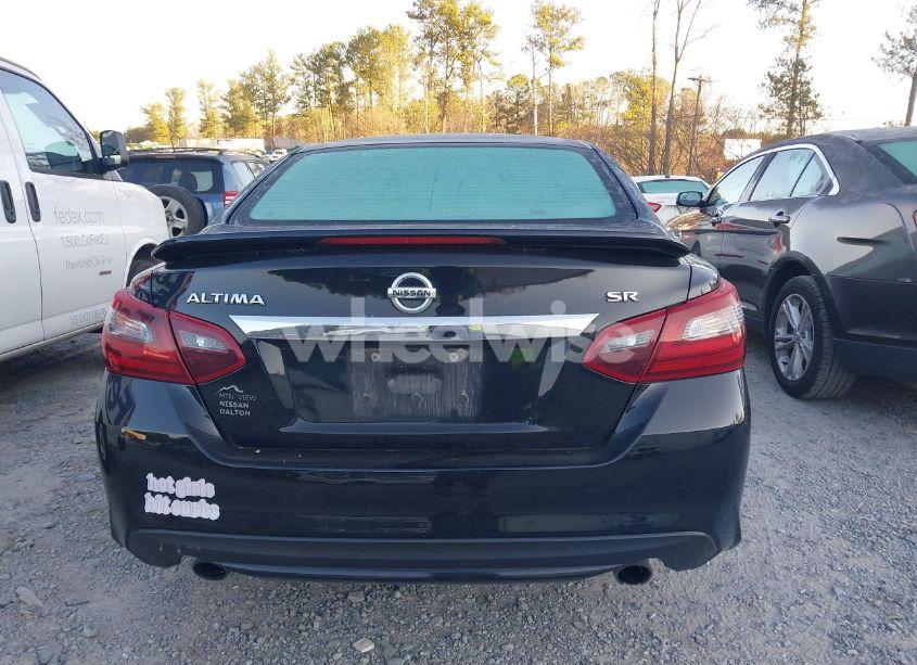 Photo 16 of 2017 Nissan Altima 2.5 SR (VIN 1N4AL3AP3HC474193)