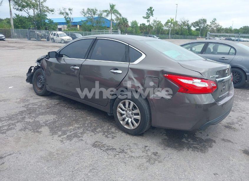 Photo 3 of 2017 Nissan Altima 2.5 SL/2.5 SR/2.5 SV/2.5/2.5 S (VIN 1N4AL3AP3HN303920)