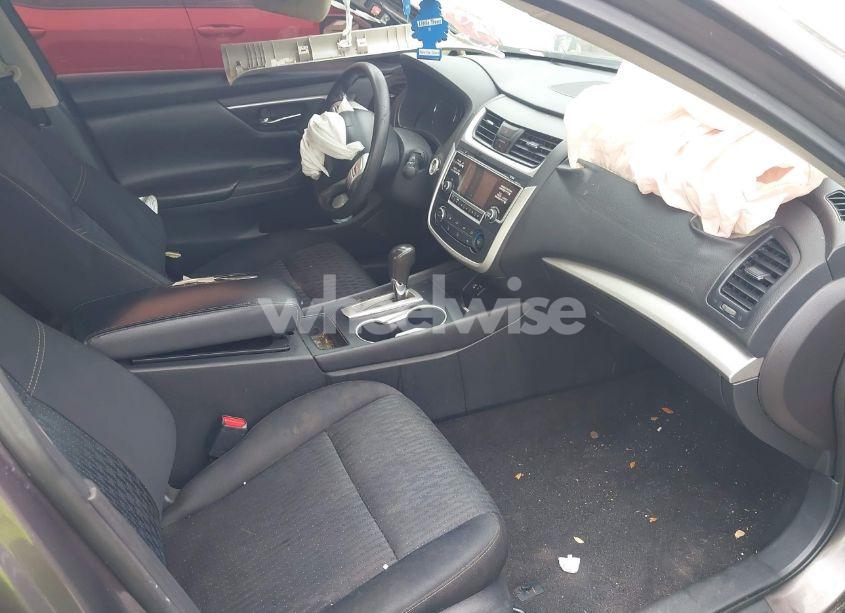 Photo 5 of 2017 Nissan Altima 2.5 SL/2.5 SR/2.5 SV/2.5/2.5 S (VIN 1N4AL3AP3HN303920)