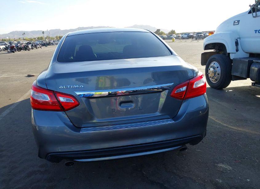 Photo 16 of 2017 Nissan Altima 2.5 S (VIN 1N4AL3AP3HN305098)