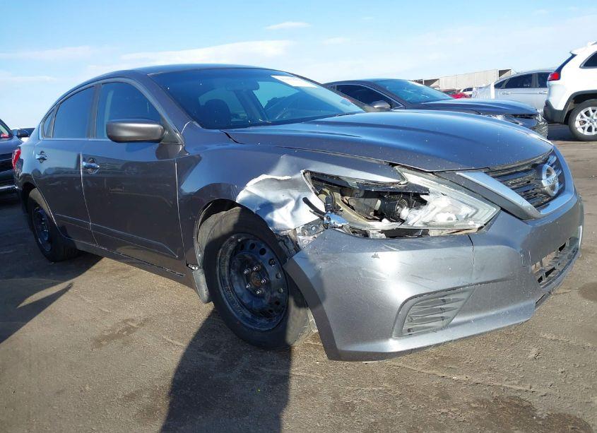 Photo 6 of 2017 Nissan Altima 2.5 S (VIN 1N4AL3AP3HN305098)