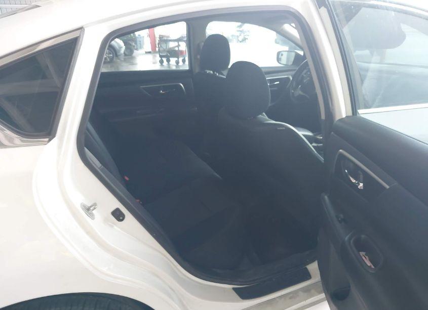 Photo 8 of 2017 Nissan Altima 2.5 SR (VIN 1N4AL3AP3HN332351)