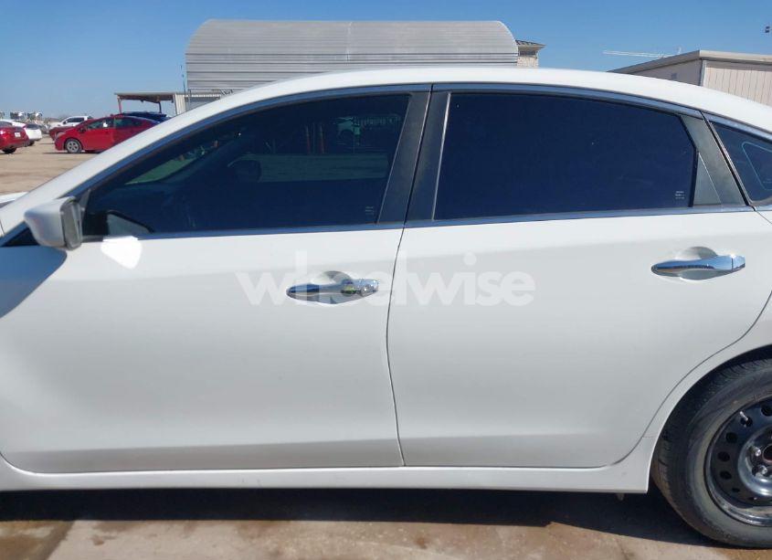 Photo 14 of 2017 Nissan Altima 2.5 S (VIN 1N4AL3AP3HN355533)
