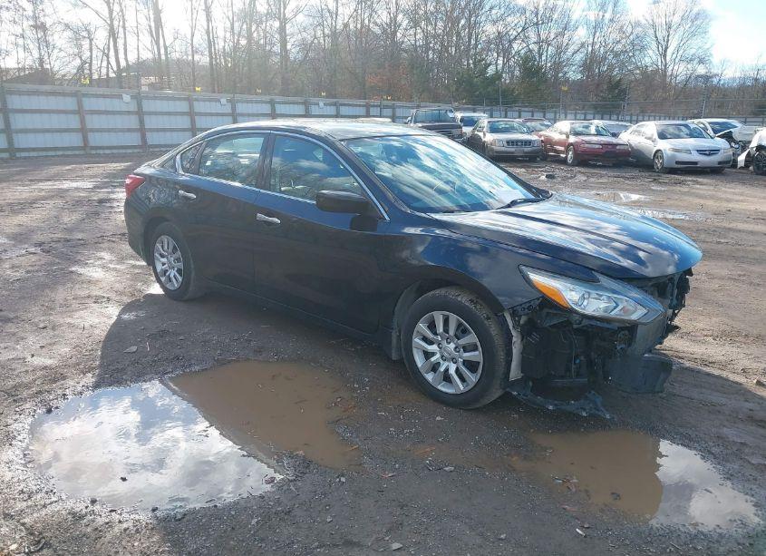 2017 Nissan Altima 2.5 S (VIN 1N4AL3AP3HN356892) main photo