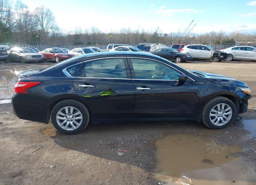 Photo 13 of 2017 Nissan Altima 2.5 S (VIN 1N4AL3AP3HN356892)