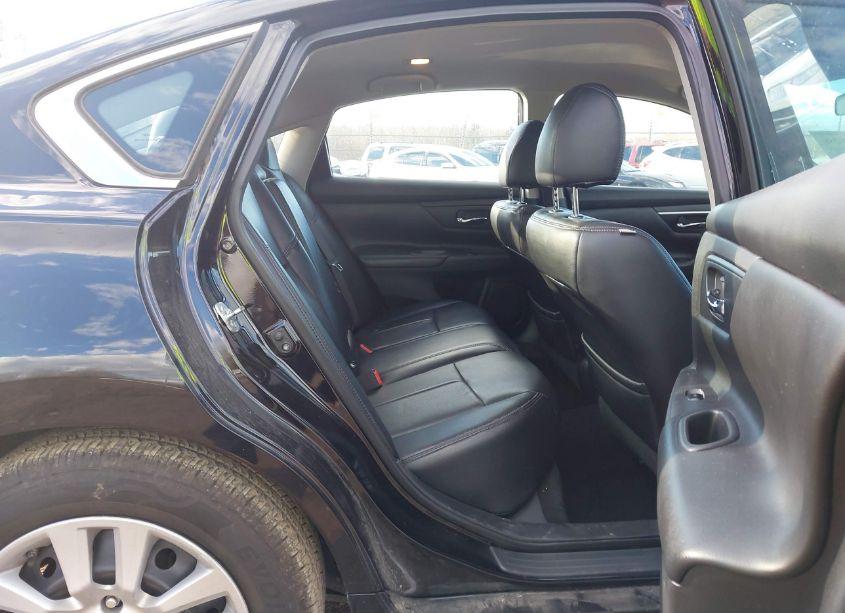 Photo 8 of 2017 Nissan Altima 2.5 S (VIN 1N4AL3AP3HN356892)