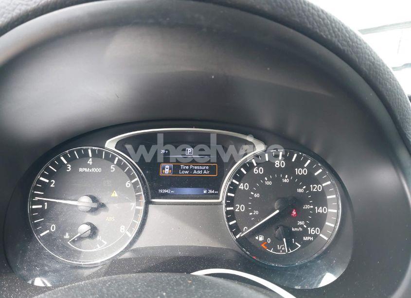 Photo 7 of 2017 Nissan Altima 2.5 S (VIN 1N4AL3AP3HN364880)