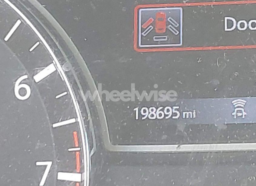 Photo 15 of 2018 Nissan Altima 2.5 SV (VIN 1N4AL3AP3JC101063)