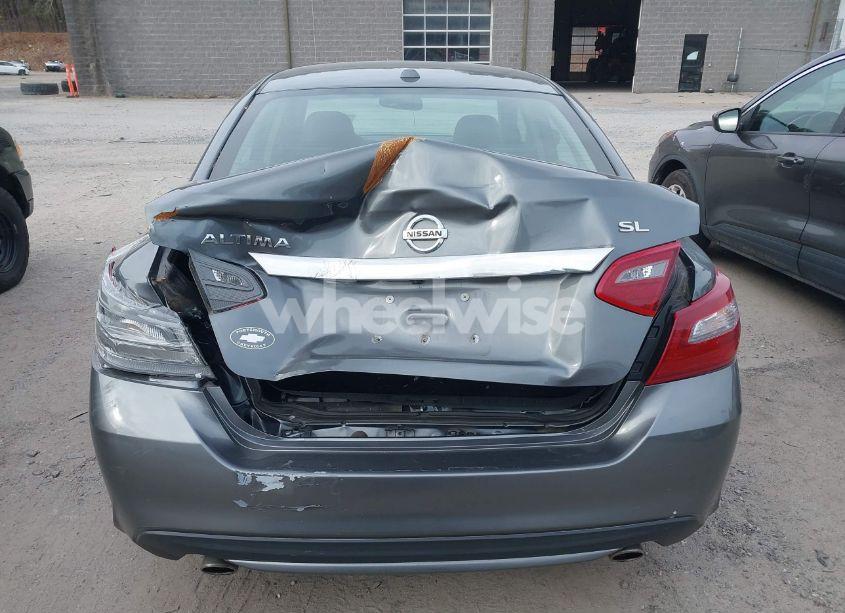 Photo 16 of 2018 Nissan Altima 2.5 SL (VIN 1N4AL3AP3JC101094)
