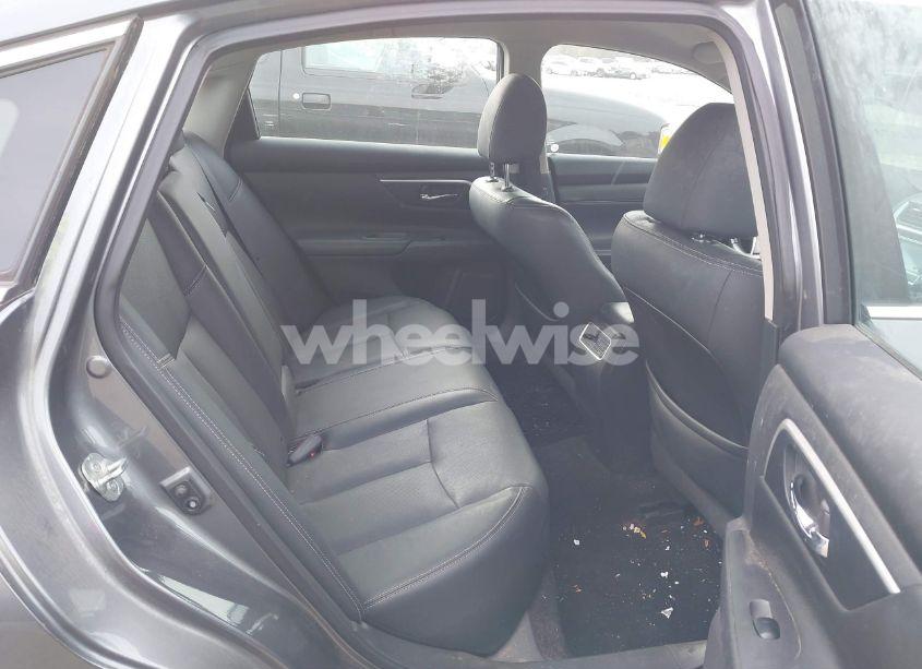 Photo 8 of 2018 Nissan Altima 2.5 SL (VIN 1N4AL3AP3JC101094)