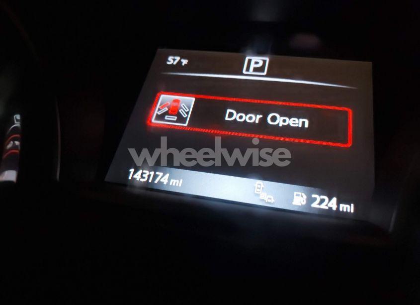 Photo 15 of 2018 Nissan Altima 2.5 SL (VIN 1N4AL3AP3JC134032)