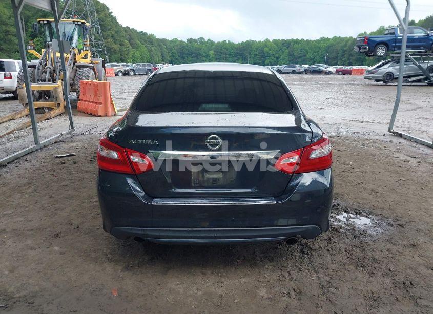 Photo 16 of 2018 Nissan Altima 2.5 S (VIN 1N4AL3AP3JC158671)