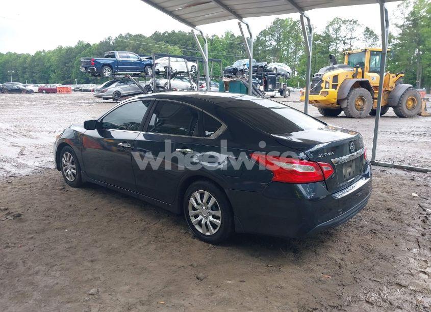 Photo 3 of 2018 Nissan Altima 2.5 S (VIN 1N4AL3AP3JC158671)
