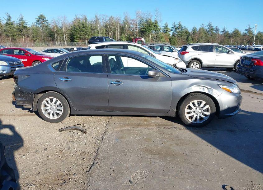 Photo 14 of 2018 Nissan Altima 2.5 S (VIN 1N4AL3AP3JC171694)