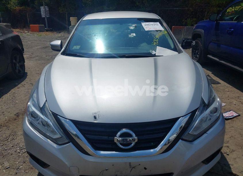 Photo 12 of 2018 Nissan Altima 2.5 SL (VIN 1N4AL3AP3JC174529)