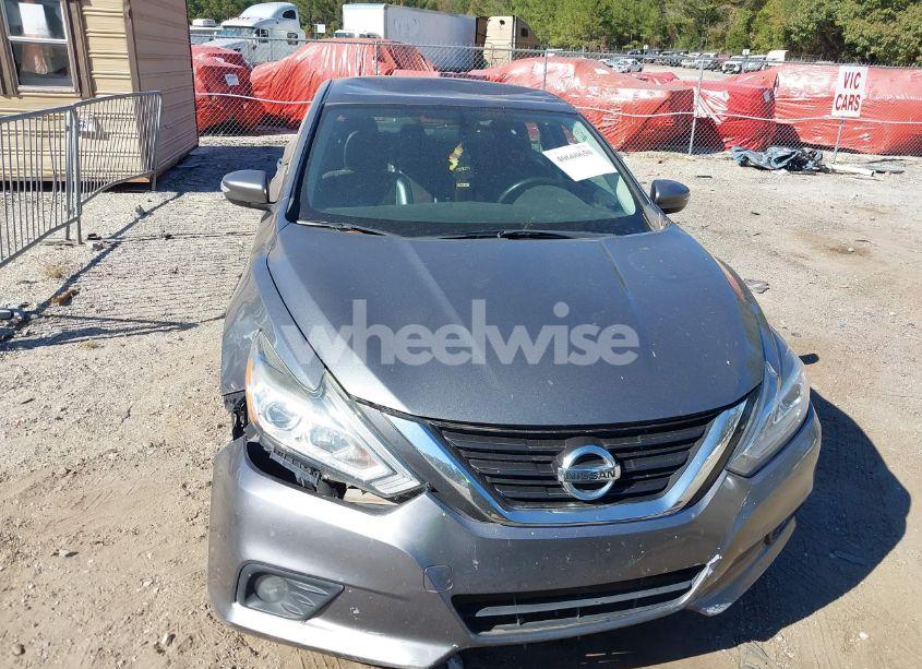 Photo 12 of 2018 Nissan Altima 2.5 SL (VIN 1N4AL3AP3JC175616)