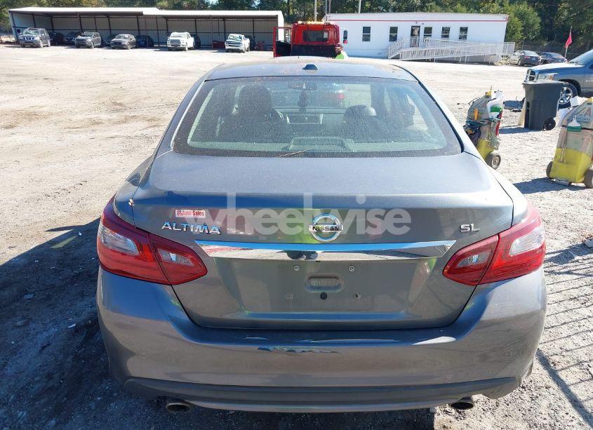 Photo 16 of 2018 Nissan Altima 2.5 SL (VIN 1N4AL3AP3JC175616)