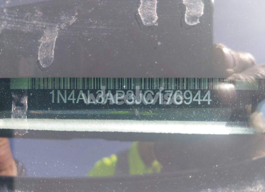 Photo 12 of 2018 Nissan Altima 2.5 SL (VIN 1N4AL3AP3JC176944)